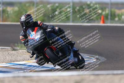 media/Sep-20-2025-TrackDaz (Sat) [[27f0cde673]]/B Group/220pm (Turn 9)/